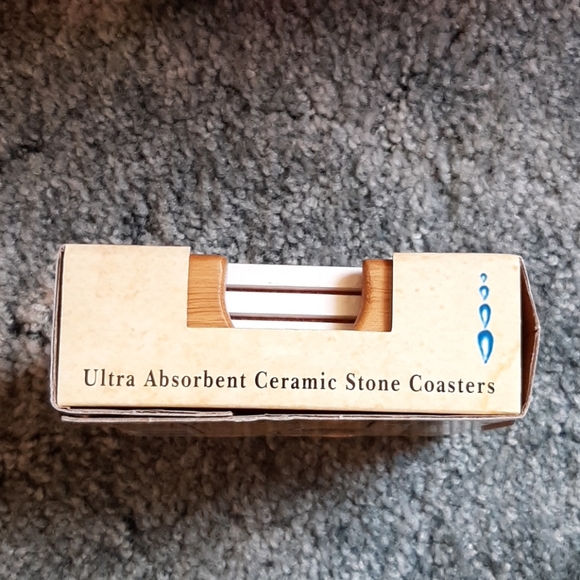 NWT Ceramic coasters/wood holder - Picture 3 of 7